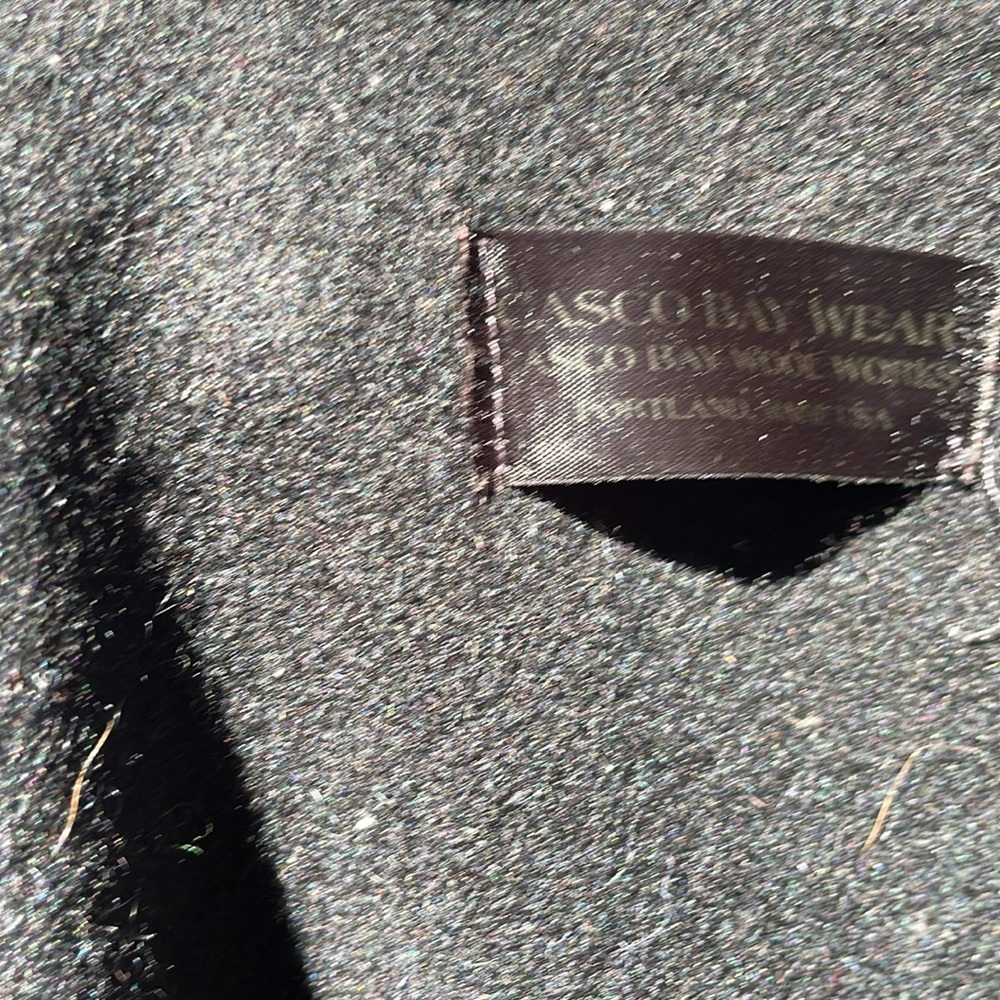 Wool shawl - Picture 2 of 3